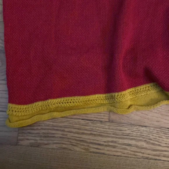 Elhoffer Harry Potter Lion Elhoffer sweater!  Gryffindor! Rare! Great condition! - Picture 4 of 6
